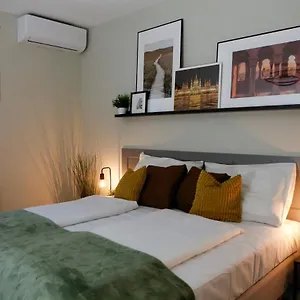 Apartment Akacfa, Budapest