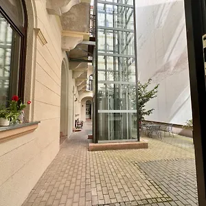 Gracia House Budapeste