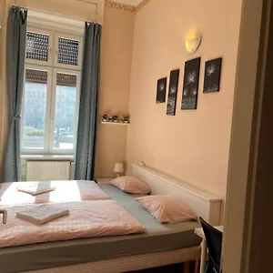 Homestay Good Luck, Budapest