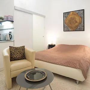 Apartment Claudia, Budapest